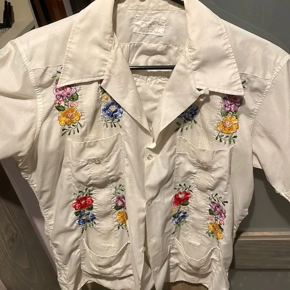 Vintage button up from Mexico - Picture 1 of 6
